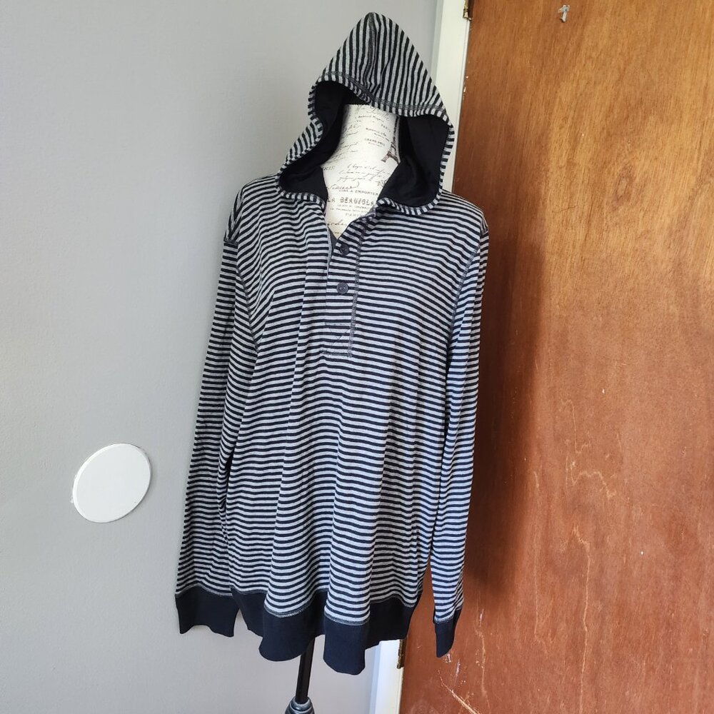 NWT "Bowie", Men's, Long-Sleeved Hooded Shirt